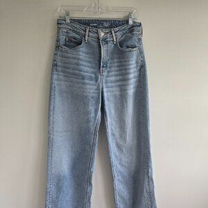 Old Navy Extra High Rise Sky-Hi Wide Leg Jeans Light Wash Size 6